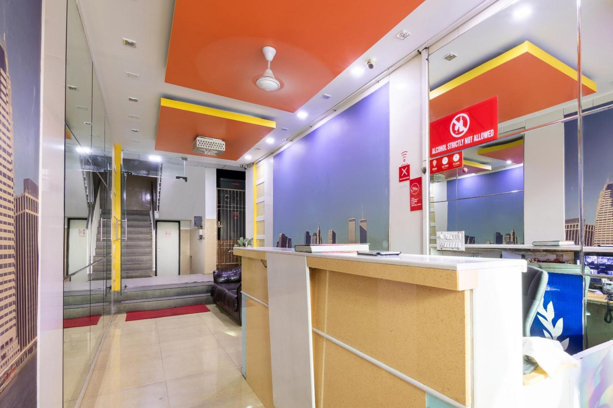 Oyo Flagship 7558 Galaxy Inn Bangalore Exterior foto